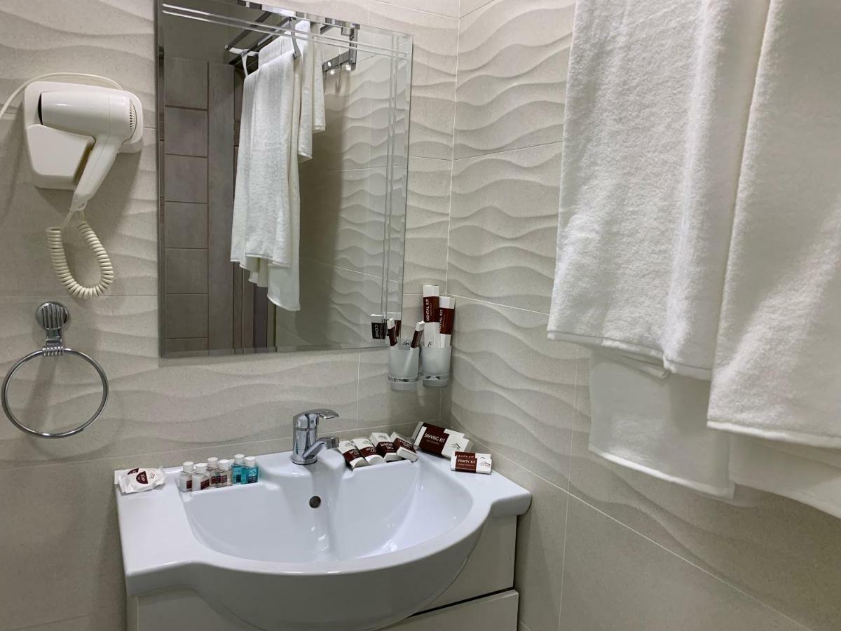 Atlantis Hotel Taşkent Dış mekan fotoğraf